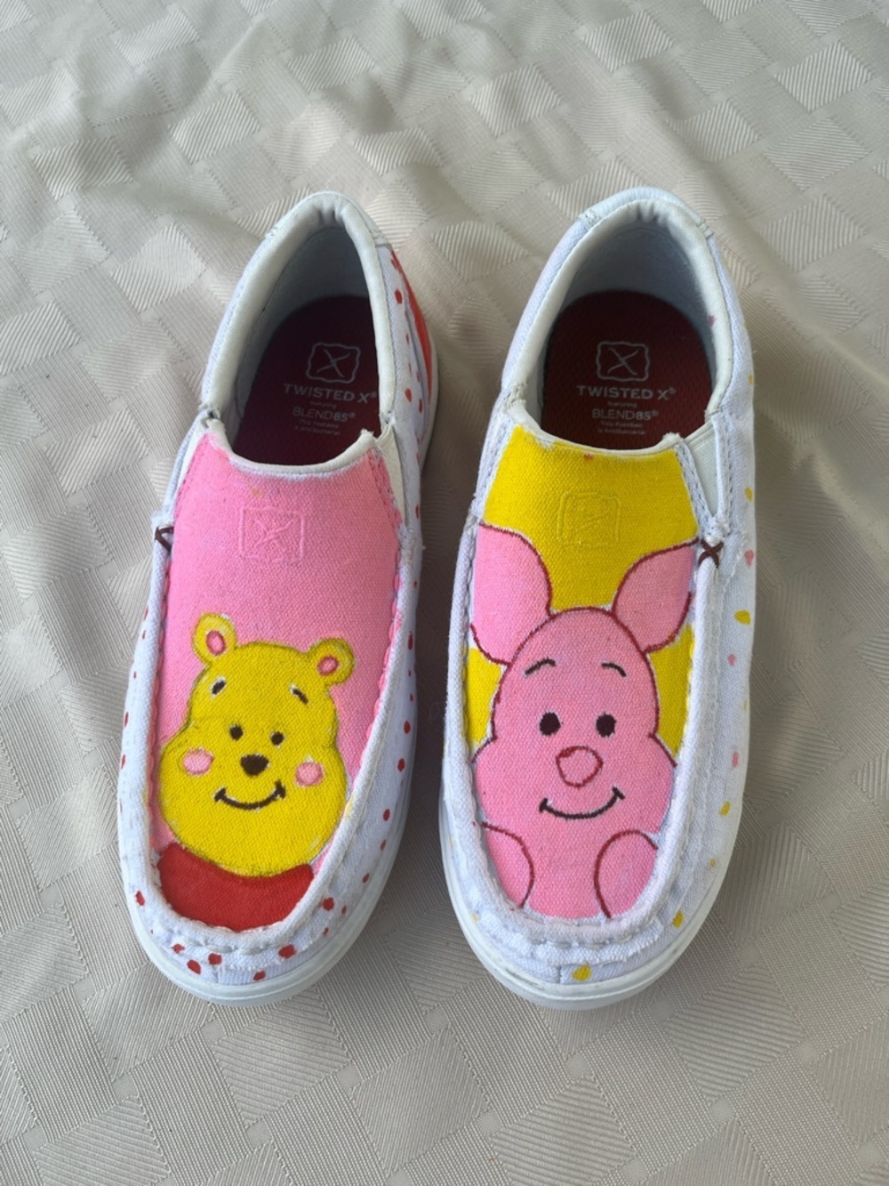 Twisted X Kids Slip-On Shoes with Winnie-the-Pooh & Piglet Art - Pink & Yellow